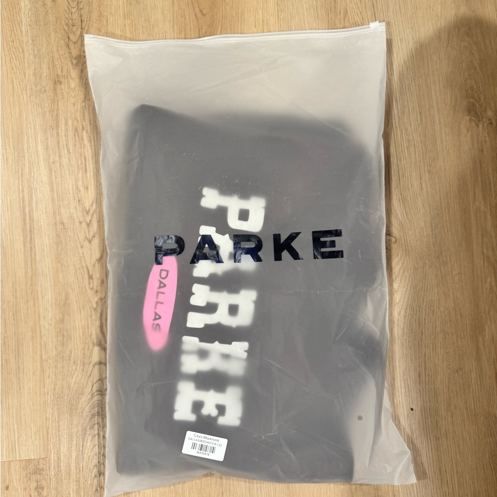 PARKE MOCKNECK - Picture 3 of 3